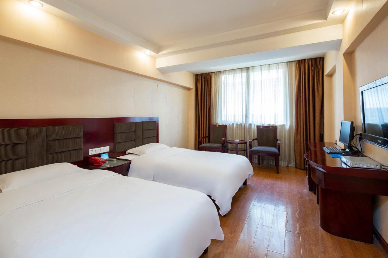 Kaiserdom Hotel Changsha Railway Station Екстер'єр фото